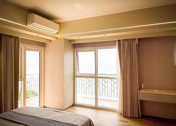 Modern 2br Beside Okada With Sunset View * Manila