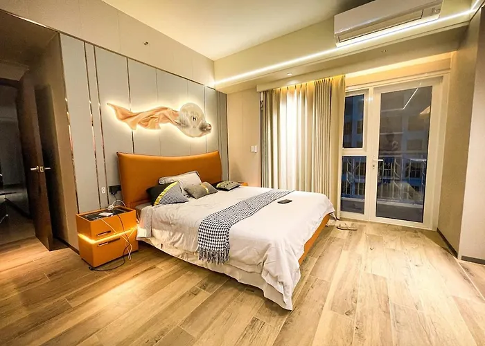 Modern 2br Beside Okada With Sunset View Apartamento *
