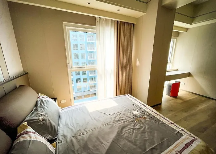 Modern 2br Beside Okada With Sunset View *