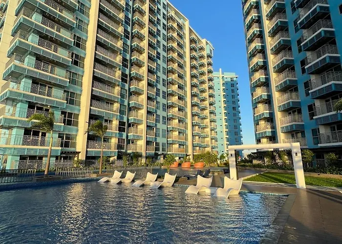 Modern 2br Beside Okada With Sunset View Apartamento *
